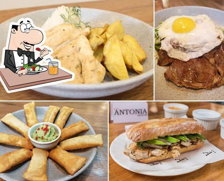 Antonia Barra & Café
