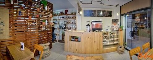 BELUATTY CAFÉ