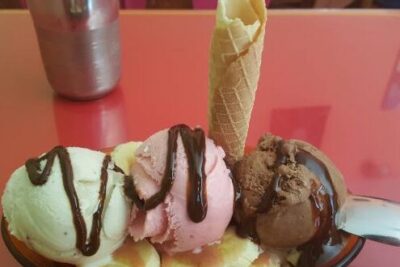 cafe heladeria mundial
