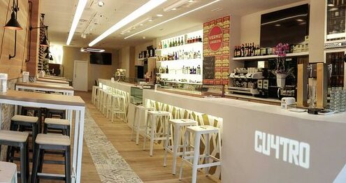 Cafetería LOS CUATRO