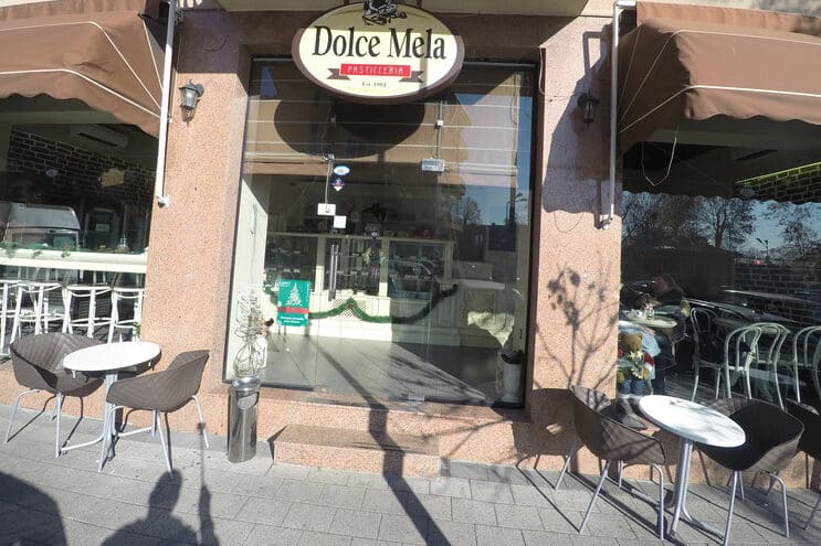 dolce mela café