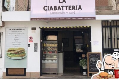 la ciabatteria sanguches y cafe