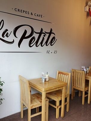 La Petite 1223