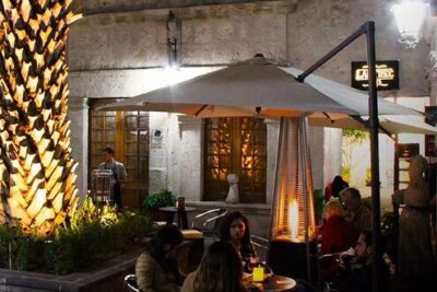 lautrec cafe